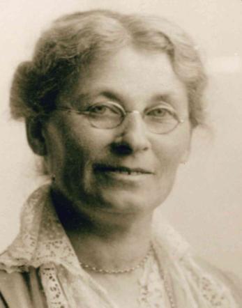 Sabine Helms